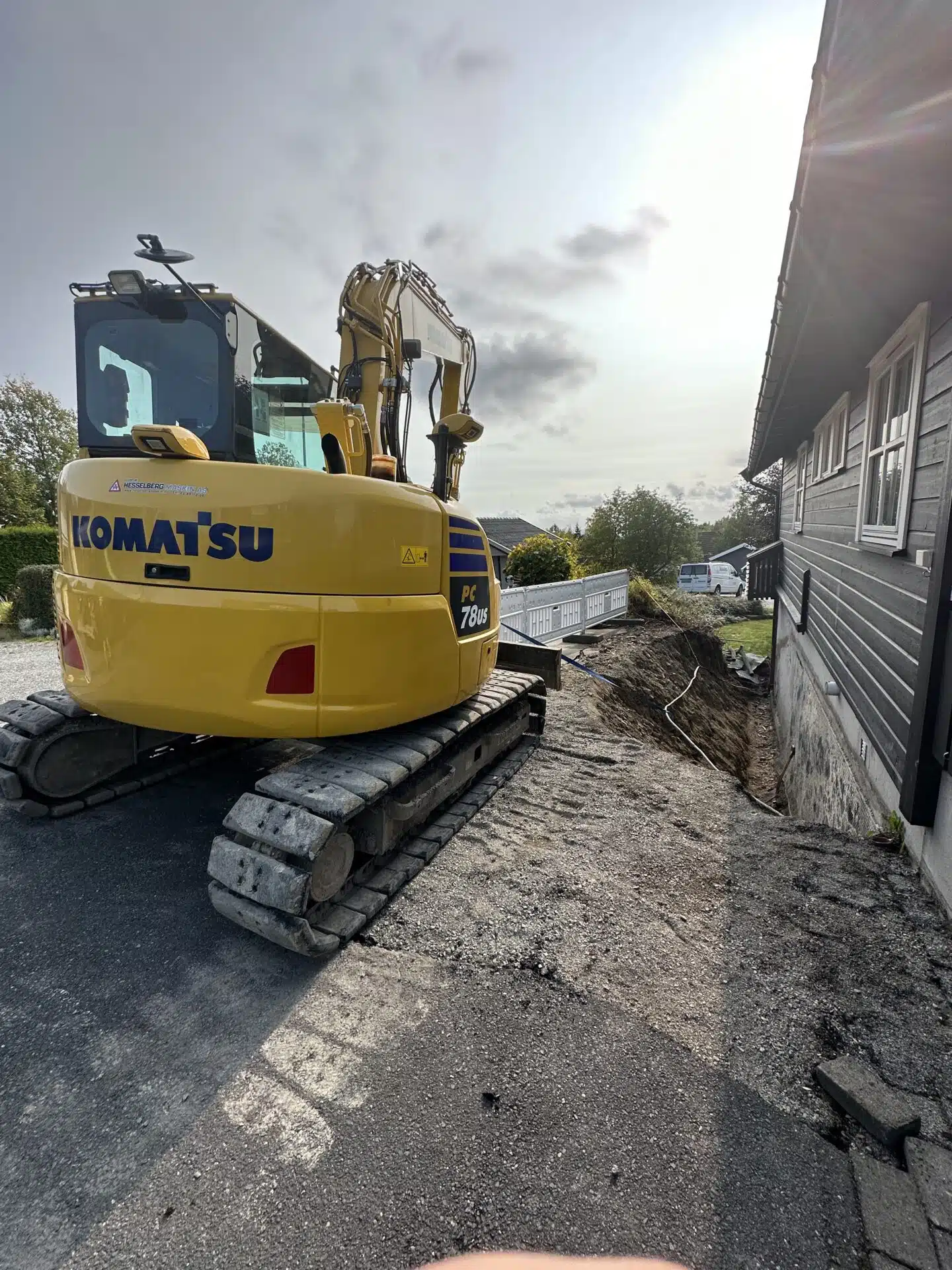 Gravemaskin fra Åsgard Entreprenør AS i Lier og Drammen