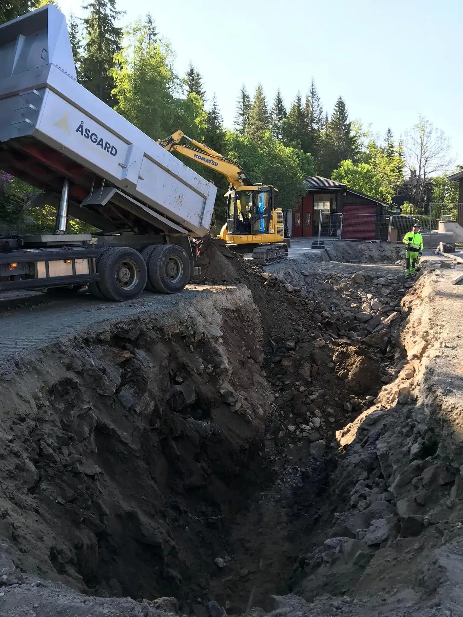 Tomteutgraving utført av Åsgard Entreprenør AS i Lier og Drammen